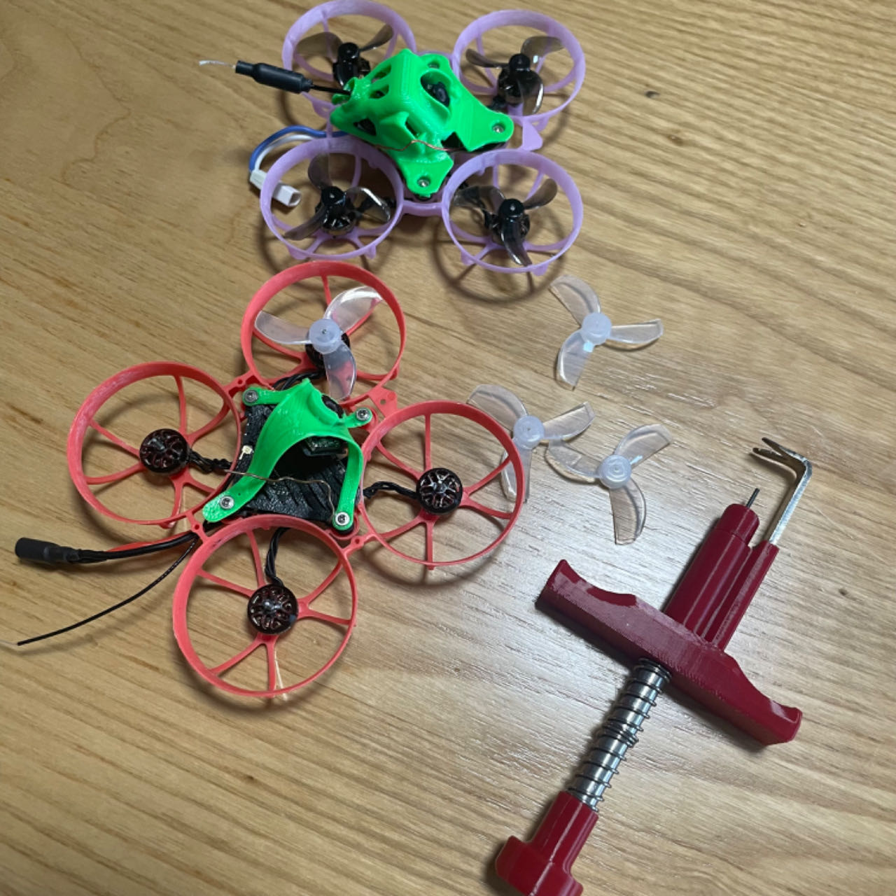 DT Propeller Puller Tinywhoop  - Drone Racing Gate recension och pris